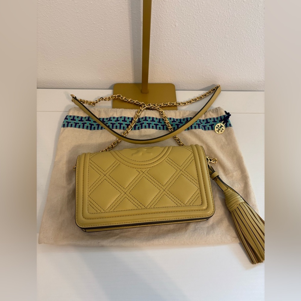 Tory Burch Fleming Soft wallet Crossbody sold